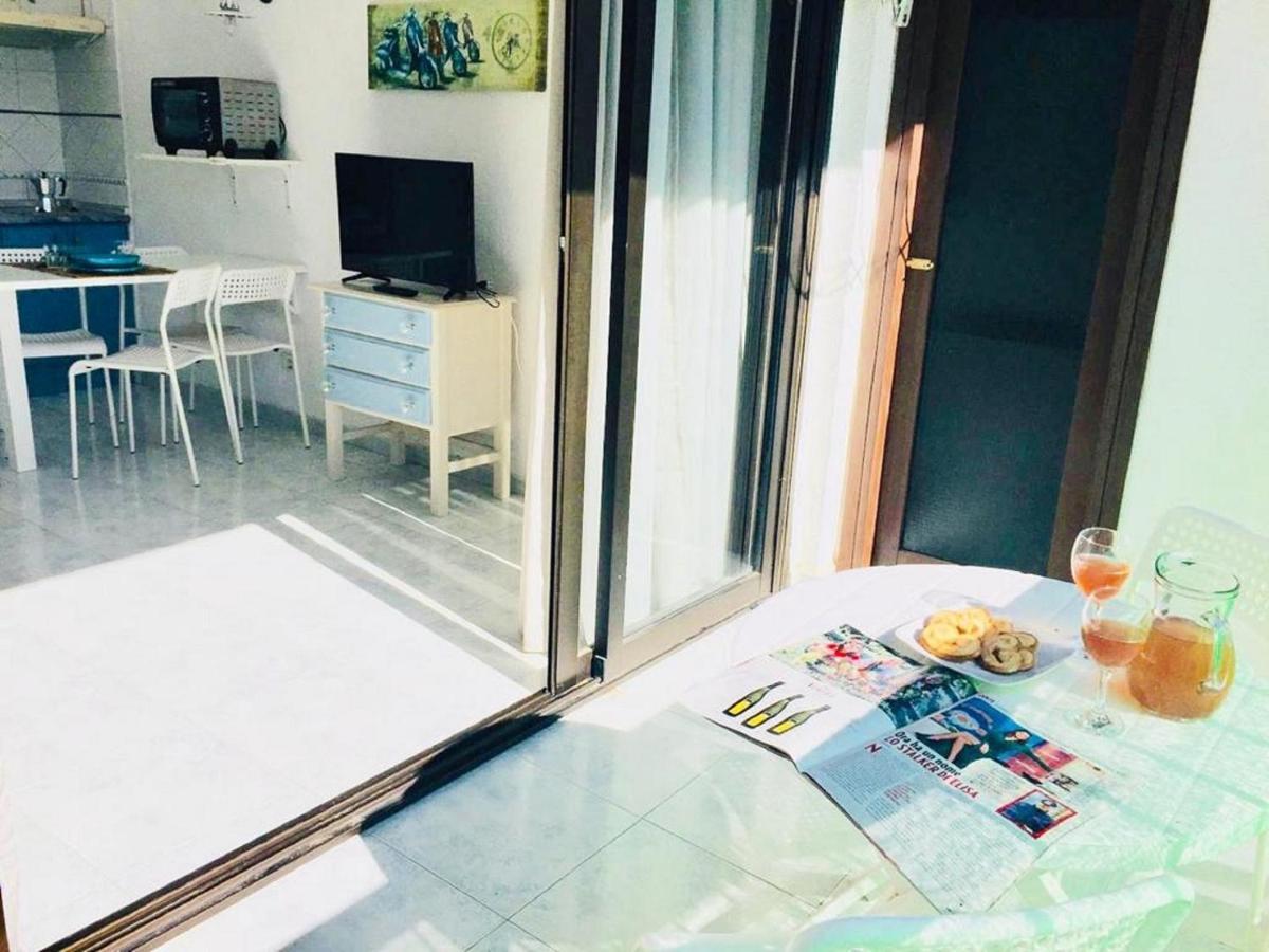 Beach And Pool In Playa De Las Americas Apartment Luaran gambar