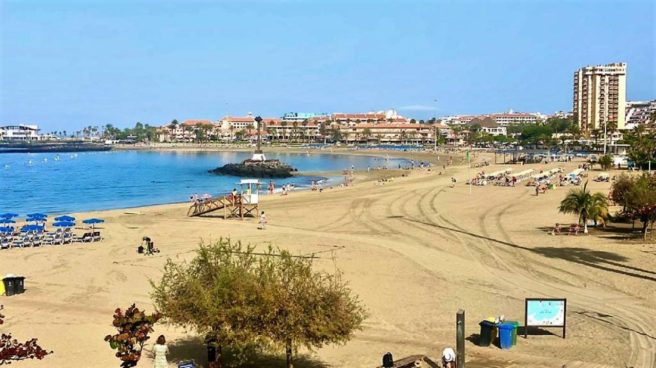 Beach And Pool In Playa De Las Americas Apartment Luaran gambar