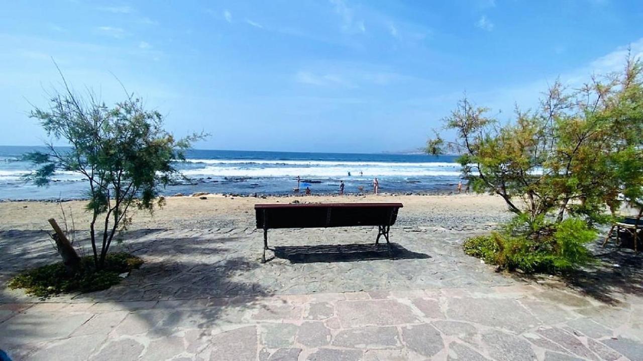 Beach And Pool In Playa De Las Americas Apartment Luaran gambar